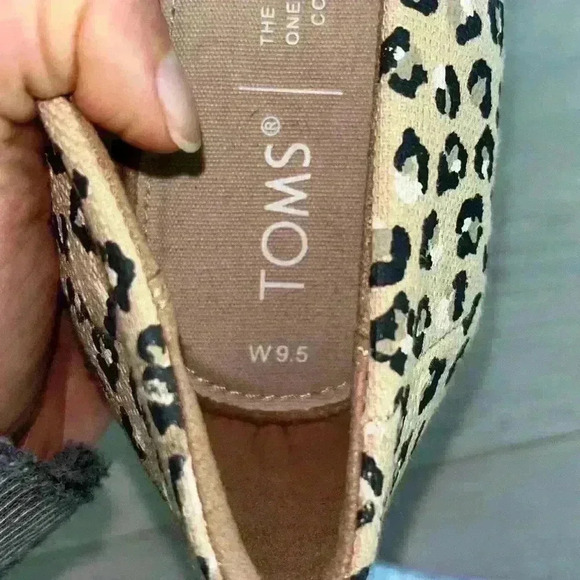 Toms Michelle Neutral Cheetah Peep Toe Wedges sz 9.5 W - Picture 7 of 10